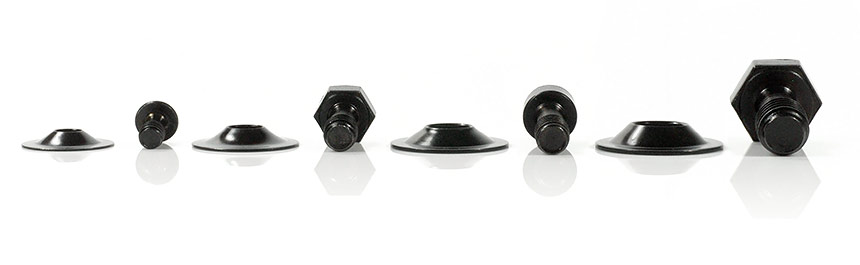 The captive screws SAVETIX® are now available in black anodized finish (extra charge)